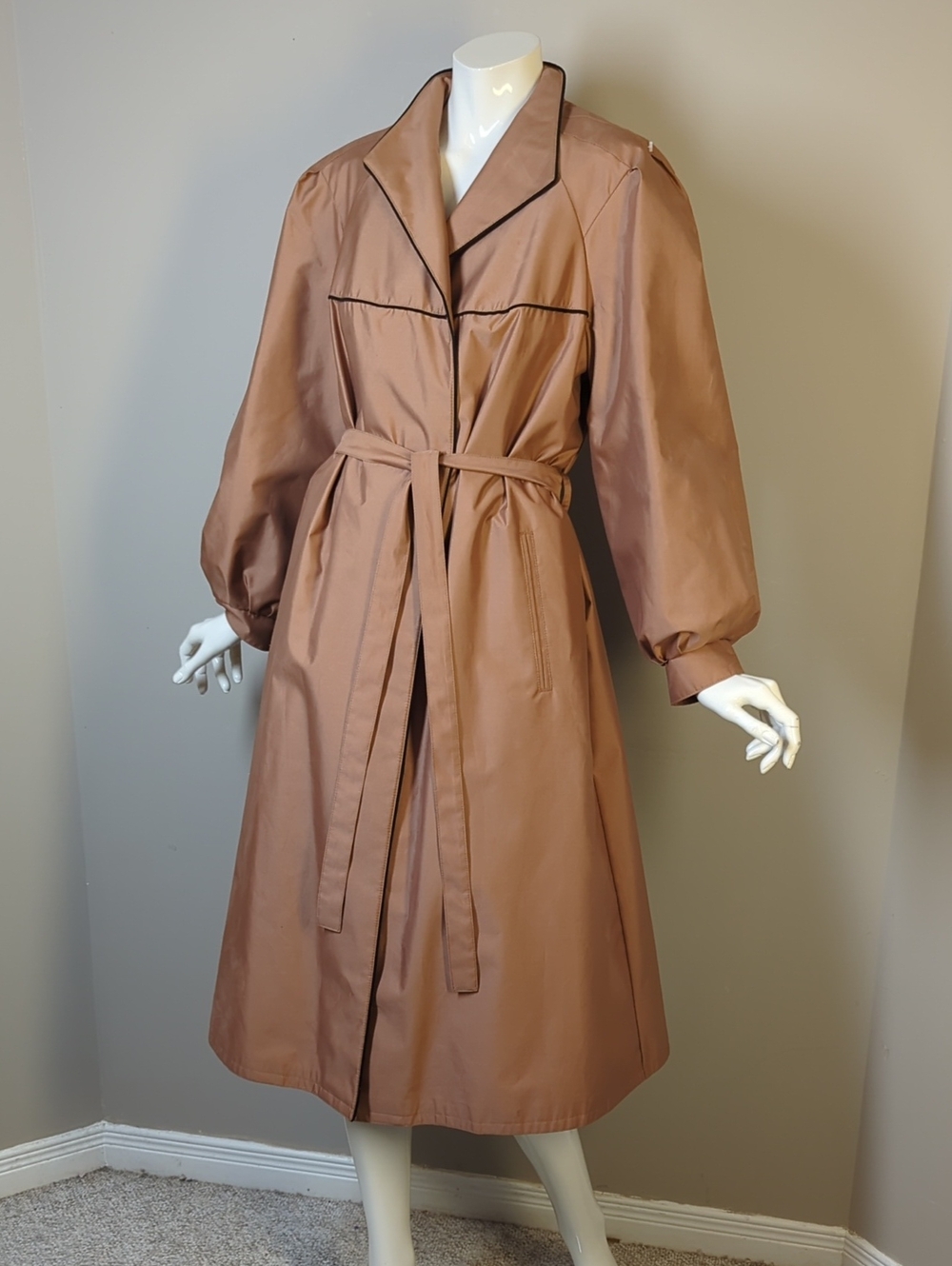 Vintage 1960s Women’sTrench Coat Small